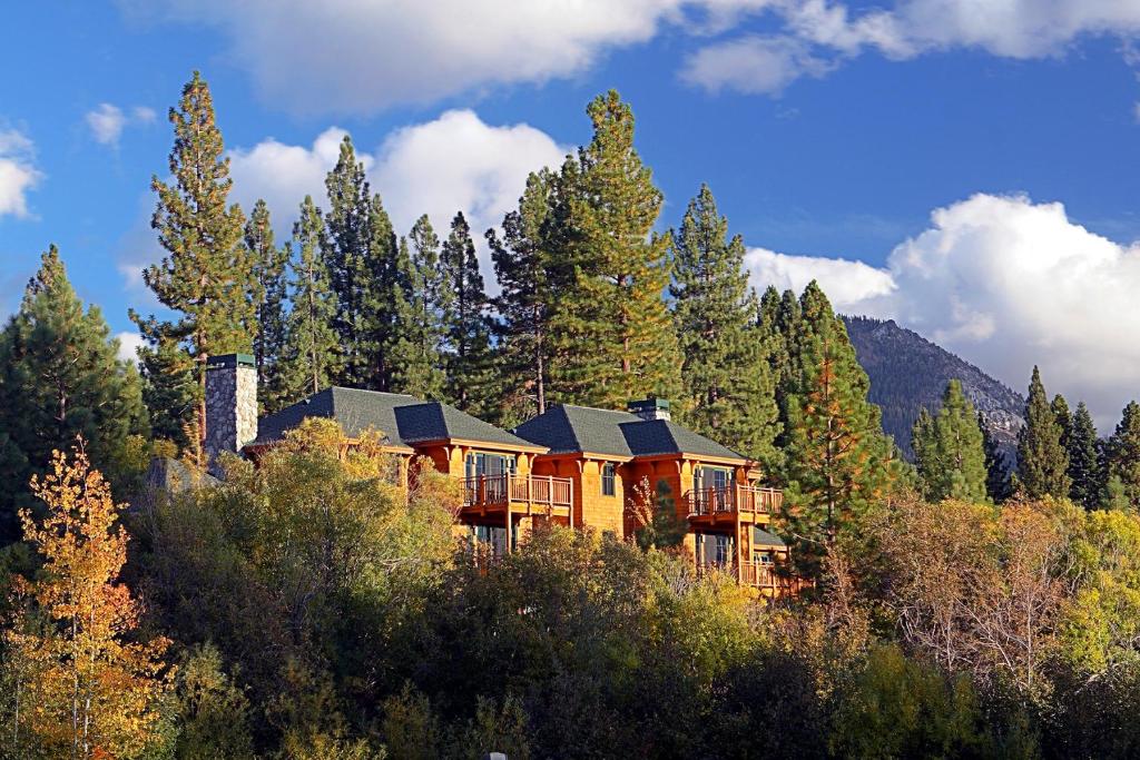 Hyatt Residence Club Lake Tahoe High Sierra Lodge Main image 1